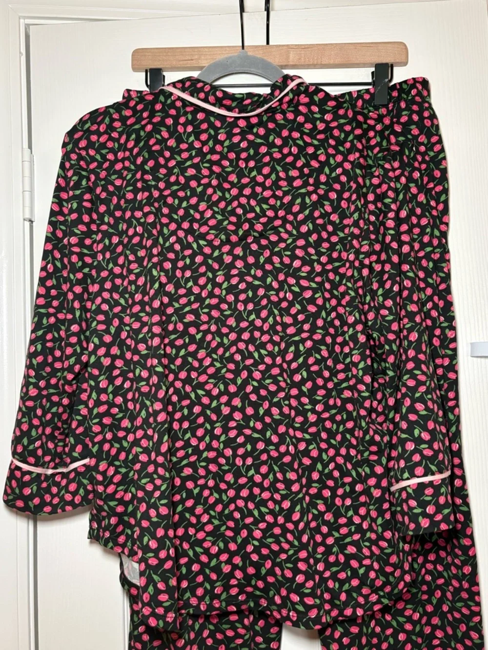 Kate Spade Cherry‎ Floral Pajama Set XL Black Pink 3/4 Sleeve Lounge Sleepwear